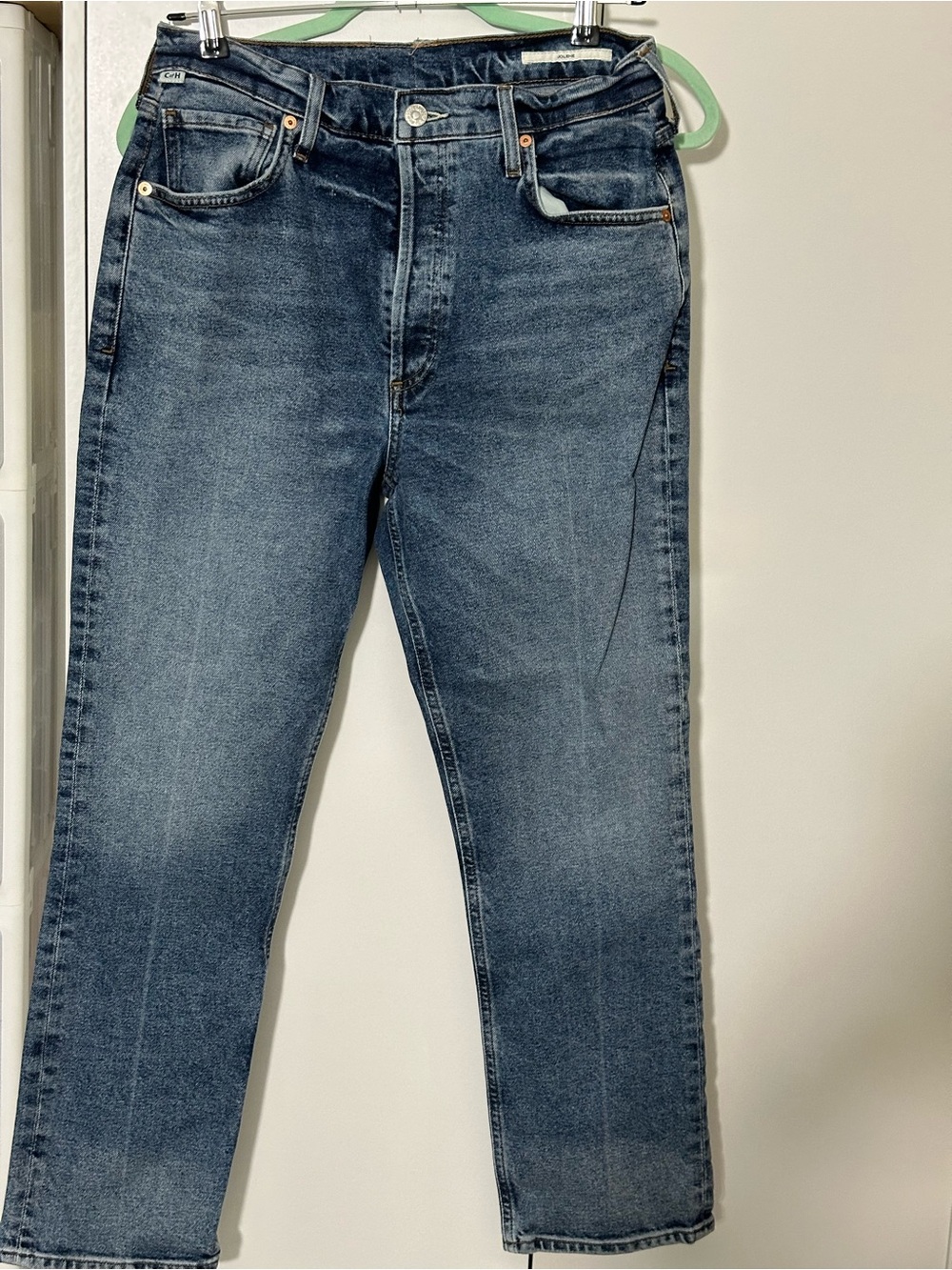 Citizens Of Humanity Straight-Leg Jeans in Medium Blue Wash